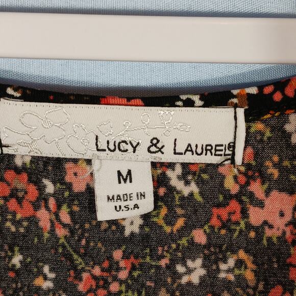 Lucy & Laurel Women's Medium Black and Red Floral Blouse with Flutter Sleeves - Picture 2 of 7